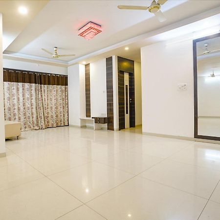 Fabhotel Shree Balaji Apartment Mira-Bhayandar Eksteriør bilde