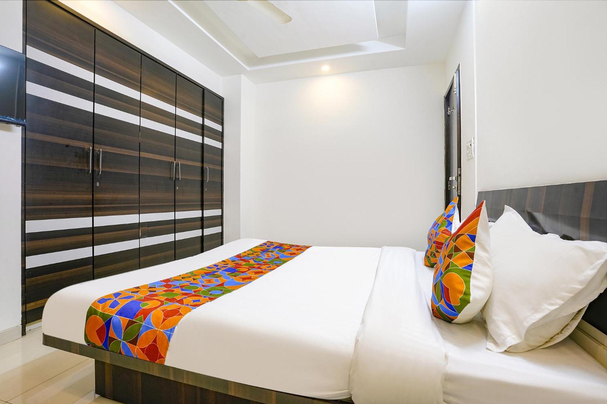 Fabhotel Shree Balaji Apartment Mira-Bhayandar Eksteriør bilde