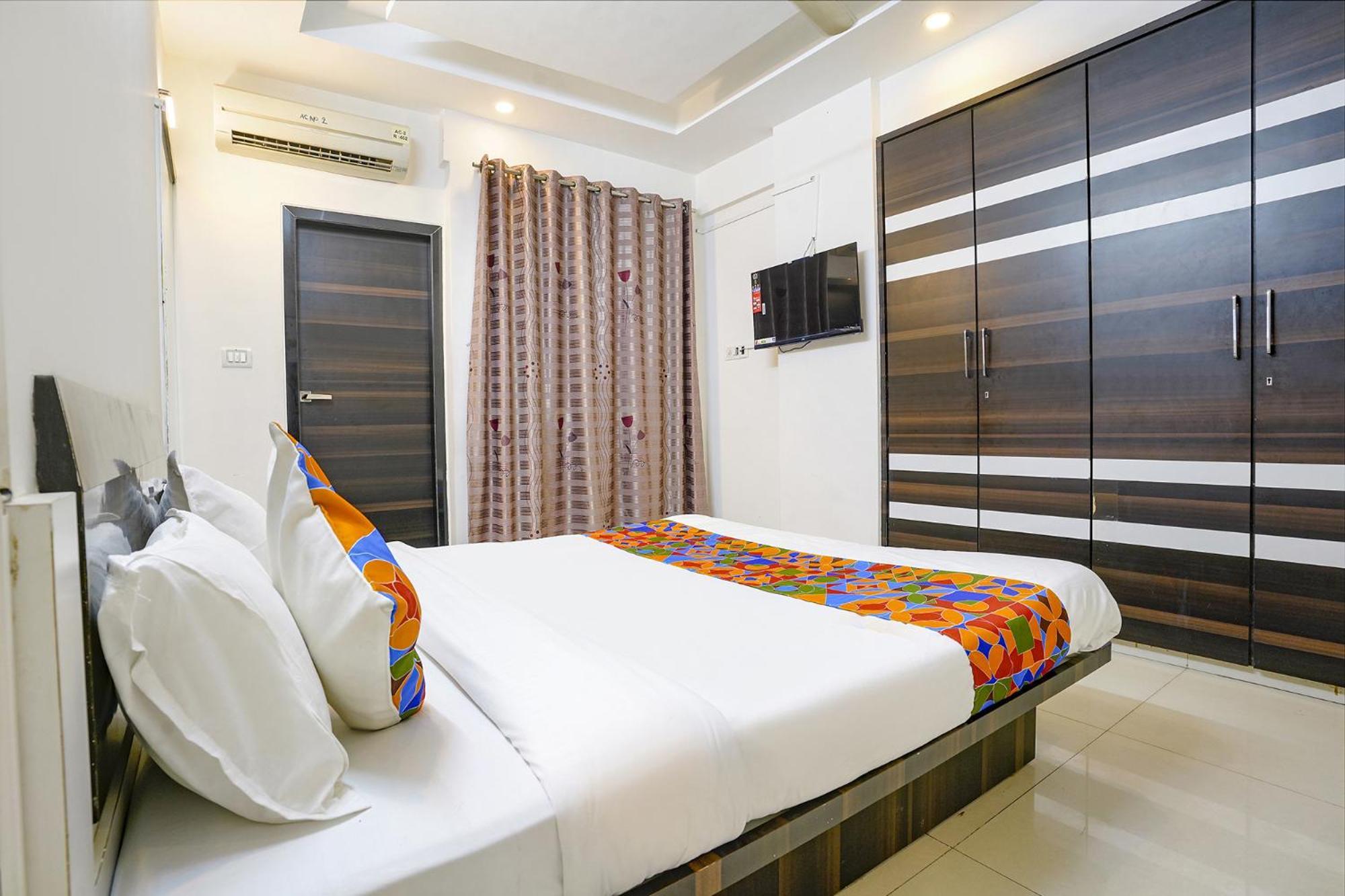 Fabhotel Shree Balaji Apartment Mira-Bhayandar Eksteriør bilde